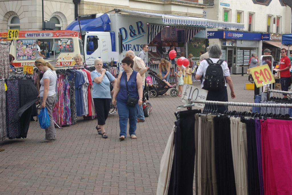 Nuneaton Market © Stephen McKay cc-by-sa/2.0 :: Geograph Britain and ...