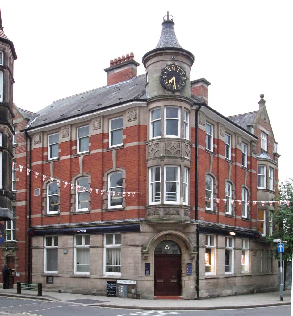 Belper - NatWest Bank © Dave Bevis cc-by-sa/2.0 ...