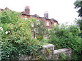 Almshouses, Yalding