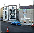 Gold Lion, Caernarfon