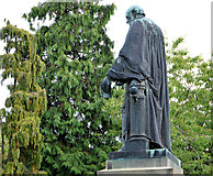 J3372 : Lord Kelvin's statue, Belfast (2013-2) by Albert Bridge
