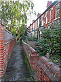 Scotholme Avenue: terrace and entry