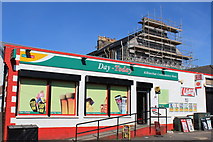 NS4162 : Kilbarchan Convenience Store by Leslie Barrie