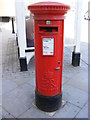 TM3389 : St.Mary Street Postbox by Geographer