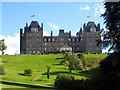 The relaxing gardens of the Atholl Palace Hotel