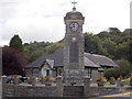 Y Felinheli: war memorial clock