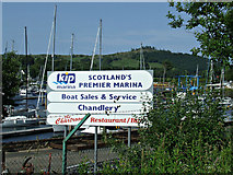 NS2072 : Kip Marina sign by Thomas Nugent