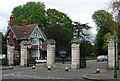 Lodge and gates, College Road