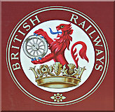 NS5865 : The Royal Scot train at Glasgow Central by Thomas Nugent