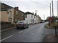 Houses on the road to Phipps Bottom