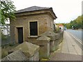 SJ9395 : Valve House at Broomstair Bridge by Gerald England