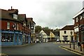 SU7875 : High Street in Twyford by Steve Daniels