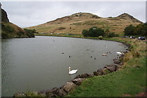 NT2873 : Dunsapie Loch by Bill Boaden