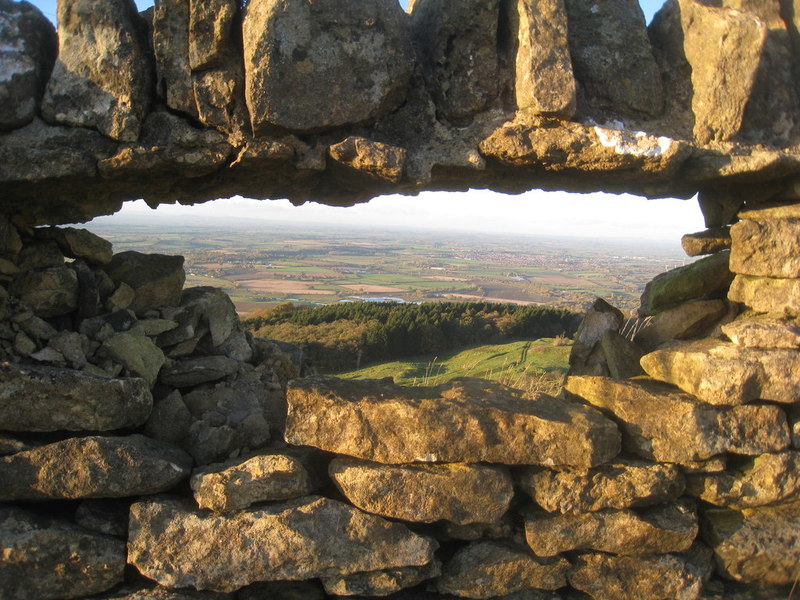 View Through A Hole In The Wall © Jonathan Thacker Cc By Sa20