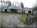 Ruined farm buildings, Derbrough