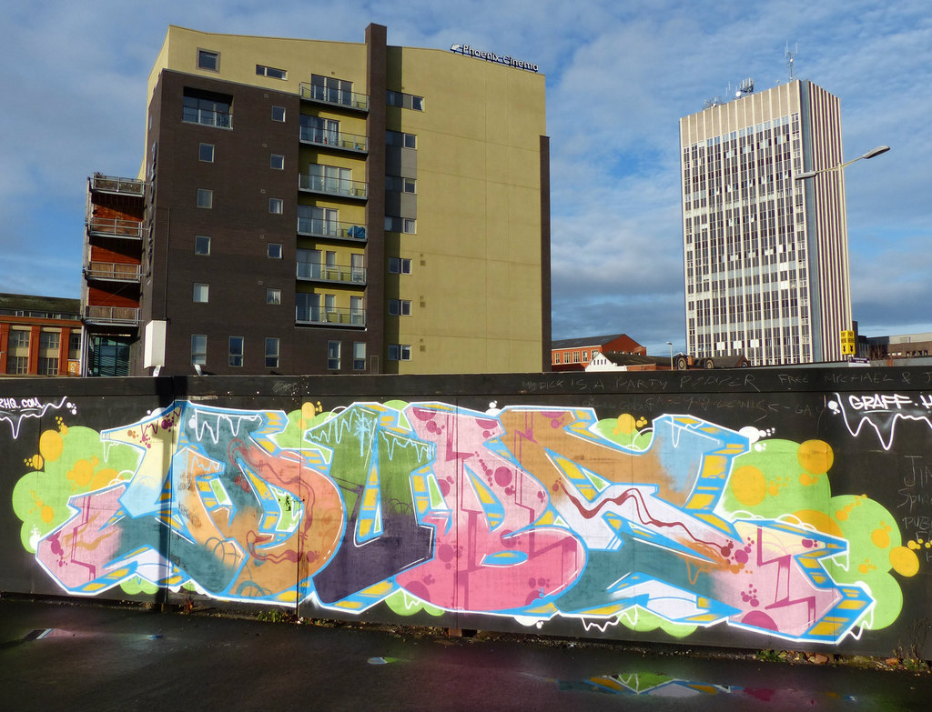 Graffiti Along Nichols Street Leicester © Mat Fascione Cc By Sa 2 0 Geograph Britain And Ireland