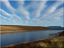 NH3271 : Loch Glascarnoch by Ian Stewart