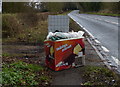 SP6697 : Dumped fridge along London Road by Mat Fascione