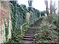 Footsteps leading from Upnor Road leading to Upper Upnor