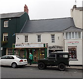 SM9801 : Mehfil's, Pembroke by Jaggery