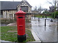 TQ3789 : Victorian post box in Walthamstow Village by Marathon
