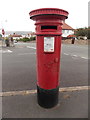 Craigside: postbox № LL30 10, Bryn-y-Bia Road