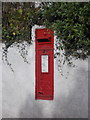 St. Erth: postbox № TR27 124, Tredrea Lane