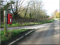 TM3887 : Tooks Common Lane/School Road junction by Evelyn Simak