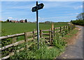 Public footpath crossing Landyke Lane