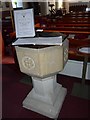 St Peter Havenstreet: font