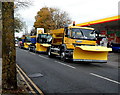 ST5972 : Yellow convoy in York Road, Bristol by Jaggery