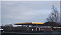 Shell filling station, A12