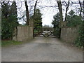 Gateway to Fountaindale Lodge