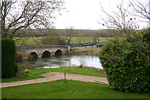 SP9957 : Felmersham bridge & River Ouse by David Kemp