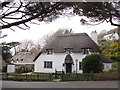 St. Lawrence: thatched cottage in Spindlers Road