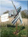 Small windmill beside Fressingfield Road