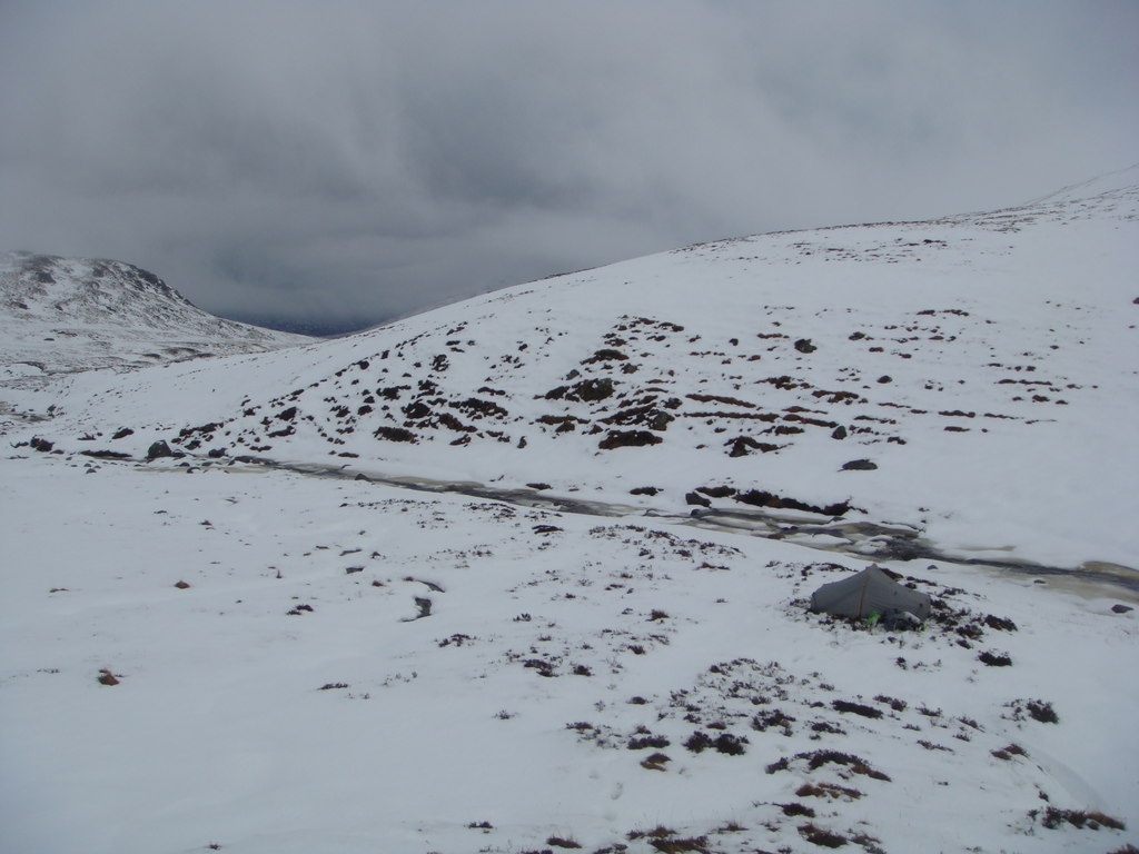 Allt Cam © Rob Patterson cc-by-sa/2.0 :: Geograph Britain and Ireland