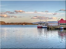 NM8530 : North Pier and Oban Bay by David Dixon