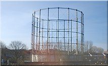 SU7273 : Gasholder by the River Kennet by N Chadwick
