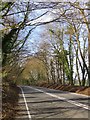 The A40 descends the Chiltern scarp at Aston Hill