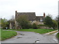 Stone cottage in Asthall Leigh