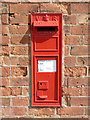 Kneeton postbox ref NG13 116