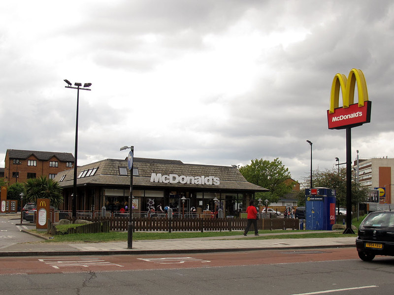 McDonald's, Deptford © Stephen Craven cc-by-sa/2.0 :: Geograph Britain ...