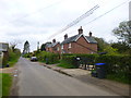 Hamptworth, cottages