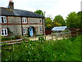 Cottages by footpath close to Ford Lane