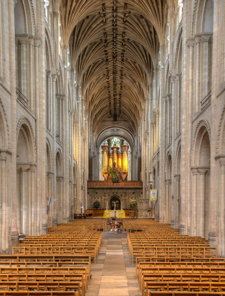 The Nave, Norwich Cathedral © David P Howard cc-by-sa/2.0 :: Geograph ...