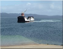 NR8768 : Tarbert Ferry Slipway and MV Isle of Cumbrae by Rob Farrow
