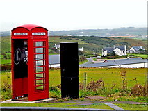 C9443 : County Antrim - Giant's Causeway - Red Telephone Booth by Suzanne Mischyshyn