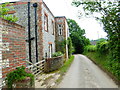 Vinnells Lane going south past house