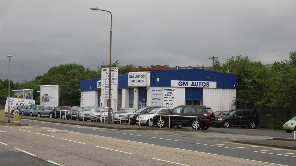 Used Car Dealership, Seafield Road,... © Graham Robson ccbysa/2.0